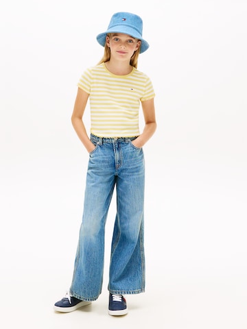 TOMMY HILFIGER Tričko 'ESSENTIAL' – žlutá