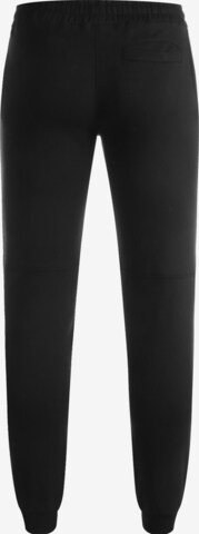 Slimfit Pantaloni sportivi 'Core' di UMBRO in nero