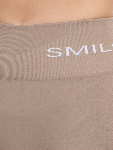 Smilodox Skinny Sports trousers 'Azura' in Brown