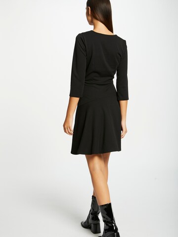 Rochie de la Morgan pe negru