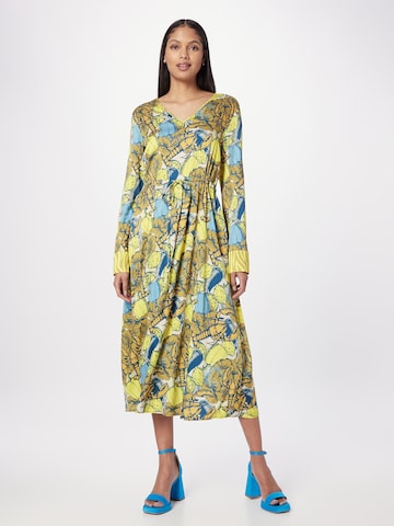 DELICATELOVE Šaty 'SHIRA' – mix barev: přední strana