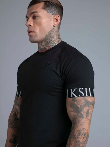 SikSilk Koszulka 'Tech' w kolorze czarny