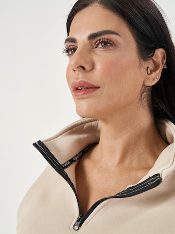 LOUIS LECLER Sweatshirt 'Sage' in Beige