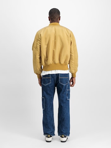 ALPHA INDUSTRIES Vinterjakke 'MA-1 Heritage' i guld