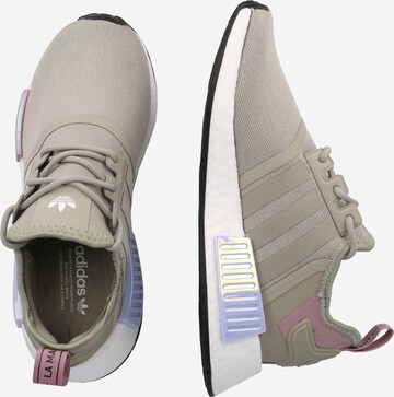 ADIDAS ORIGINALS Rövid szárú sportcipők 'NMD R1' - szürke