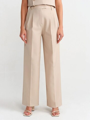 Dilvin Wide leg Pants in Beige