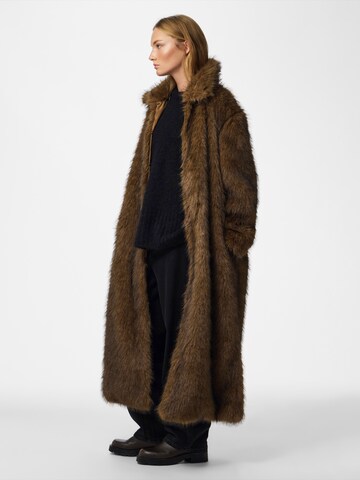 Manteau d’hiver 'PCJILLA' PIECES en marron