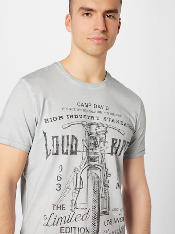 CAMP DAVID T-Shirt in Grau