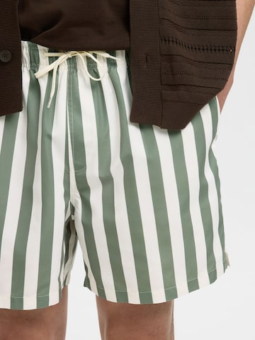 Pantaloncini da bagno di SELECTED in verde