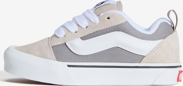 pilka VANS Sportbačiai be auliuko 'Knu Skool': priekis