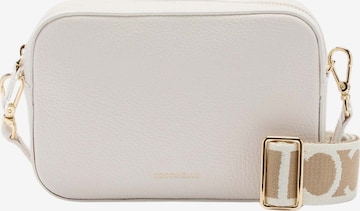 Coccinelle Handtasche 'COCCINELLE TEBE' in Weiß: Vorderseite