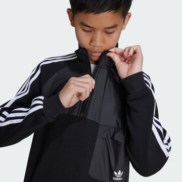 ADIDAS ORIGINALS Sweatshirt 'Trefoil' i svart