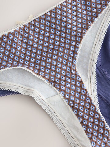 String Next en bleu
