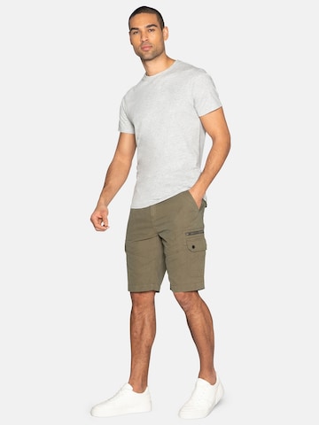Threadbare Regular Shorts 'Propane' in Grün