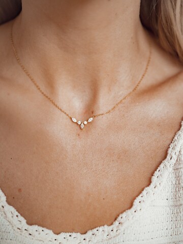 Hey Happiness Necklace 'Royale' in Gold: front