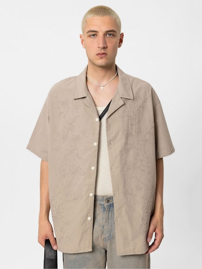 VAMOS CLO Chemise en taupe, Vue avec produit