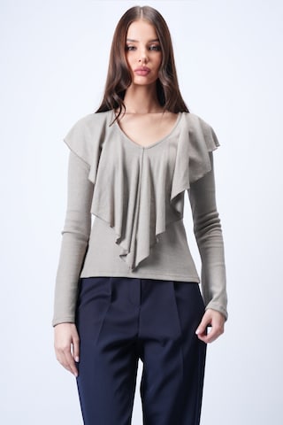 Trend Alaçatı Stili Shirt in Grijs: voorkant