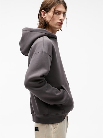 Pull&Bear Sweatshirt in Schwarz