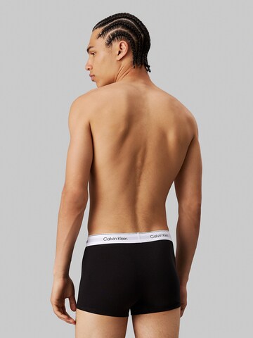 Boxeri de la Calvin Klein Underwear pe negru