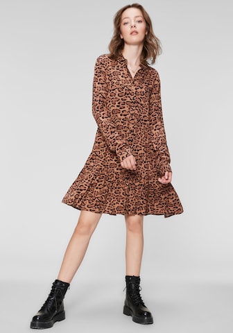 Hailys Shirt Dress in Brown: front