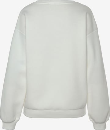 LASCANA Sweatshirt in White
