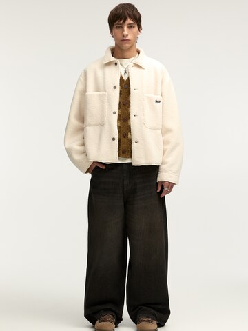 Veste mi-saison Pull&Bear en blanc