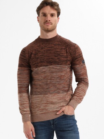 Gabbiano Sweater in Brown: front