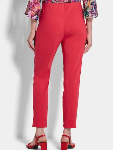 Goldner Slim fit Trousers in Red
