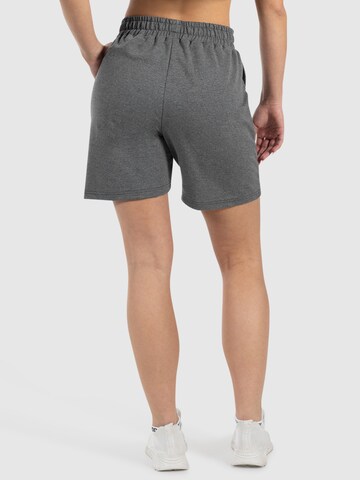 Smilodox Loosefit Sportbroek ' Nurya ' in Grijs