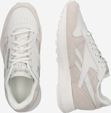 Baskets basses Reebok en gris