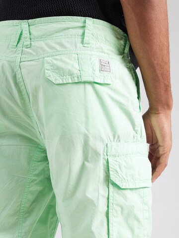 CAMP DAVID - regular Pantalón cargo en verde