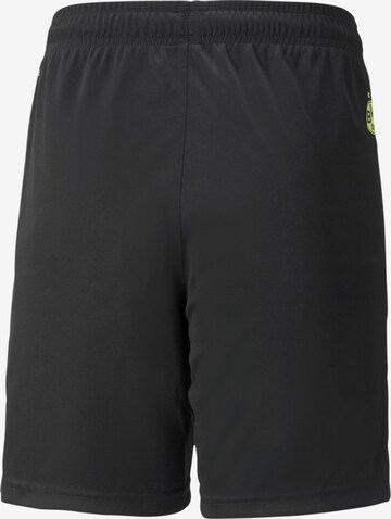 PUMA Regular Sportshorts in Schwarz