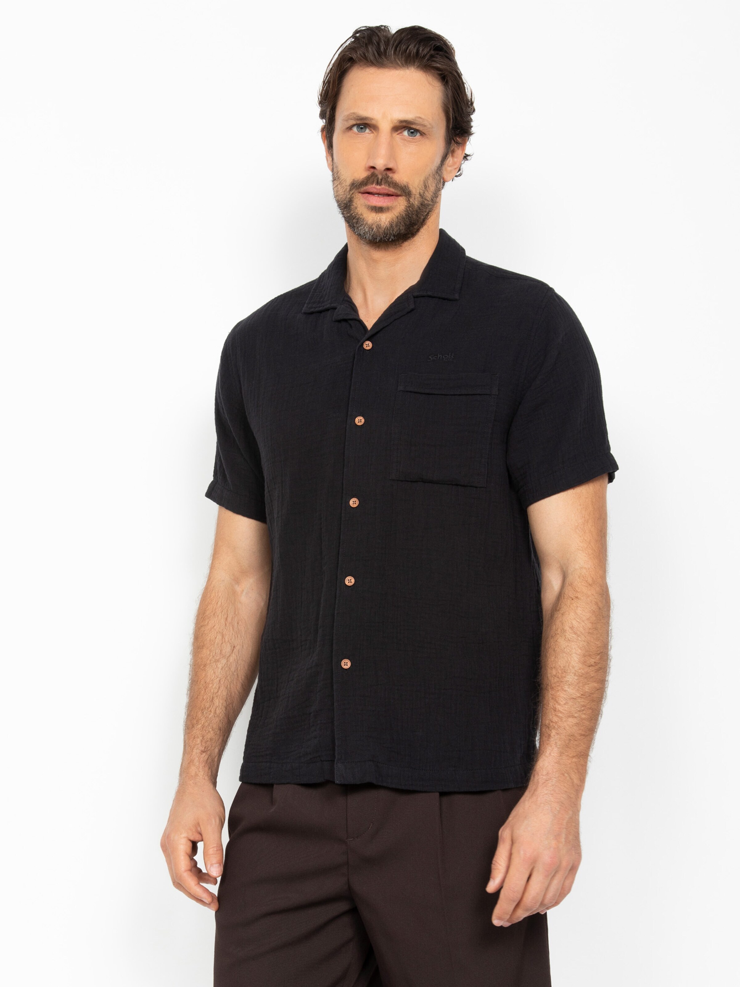 Schott NYC Shirt in Black: front
