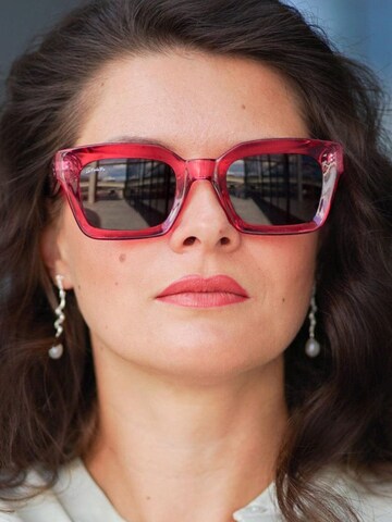 Occhiali da sole 'Luum Sunglasses - Sustainable Polarized UV400 Protection' di La Moda Me in rosa: frontale