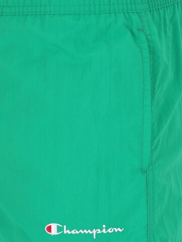 Champion Authentic Athletic Apparel Badeshorts i grøn