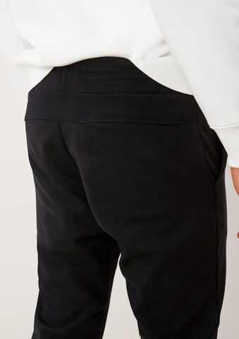 s.Oliver Slimfit Hose in Schwarz