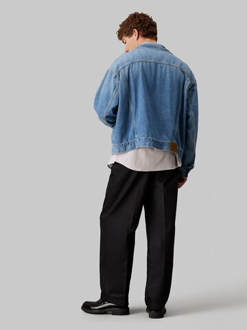 Calvin Klein Jeans Tussenjas in Blauw