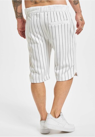 Regular Pantalon ROCAWEAR en blanc