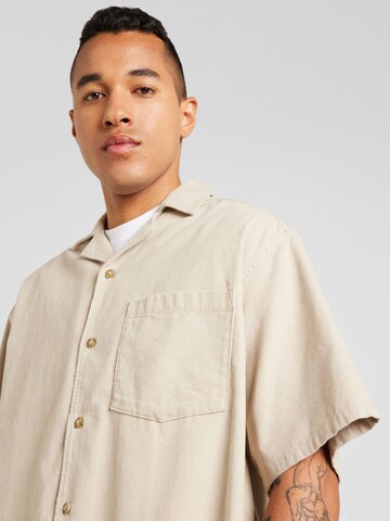 Only & Sons Comfort Fit Skjorta 'ONSAlfi' i beige