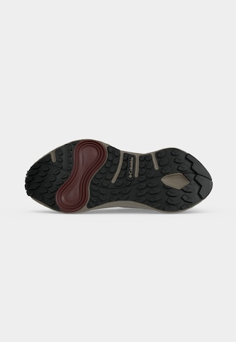 Scarpa sportiva di COLUMBIA in rosso