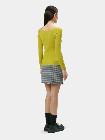 Influencer - Jersey en amarillo
