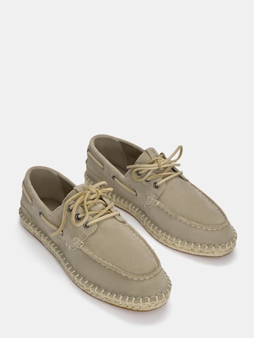 Pull&Bear Moccasin in Beige