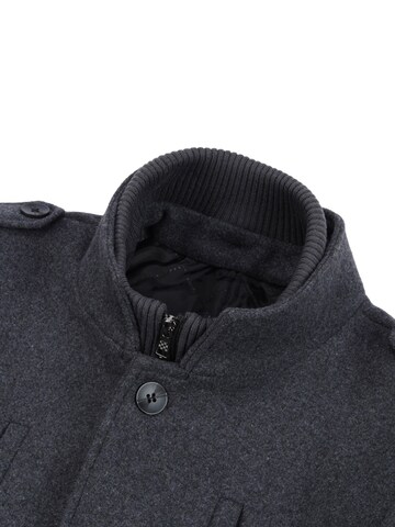 ALLTHEMEN Winter Coat 'Winterruhe' in Grey