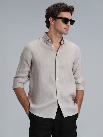 Chemise Lufian en beige : devant