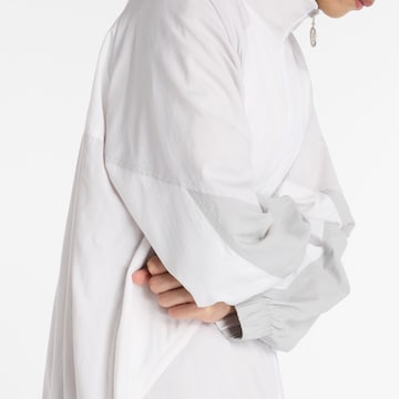 new balance Between-season jacket 'Achieve' in White