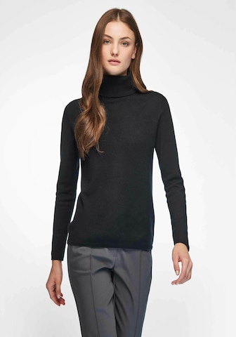 include Rollkragen-Pullover in Schwarz: predná strana