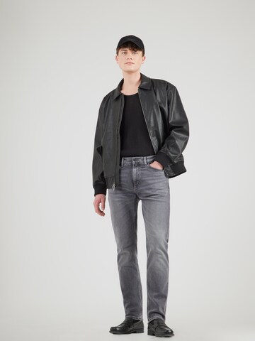 HUGO - Slimfit Vaquero '708' en gris