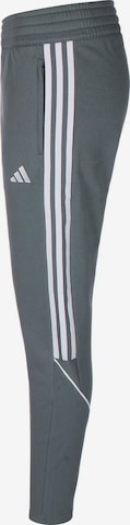 Slimfit Pantaloni sportivi 'Tiro 23 League' di ADIDAS PERFORMANCE in grigio