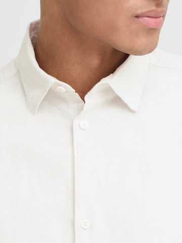 INDICODE JEANS - Comfort Fit Camisa 'Monko' em branco