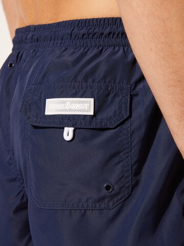 CALZEDONIA Badeshorts in Blau